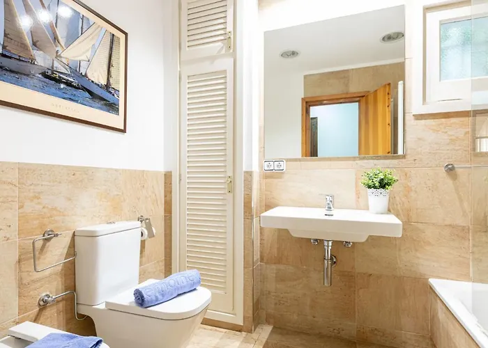 Joan Sarda By Interhome * Roses